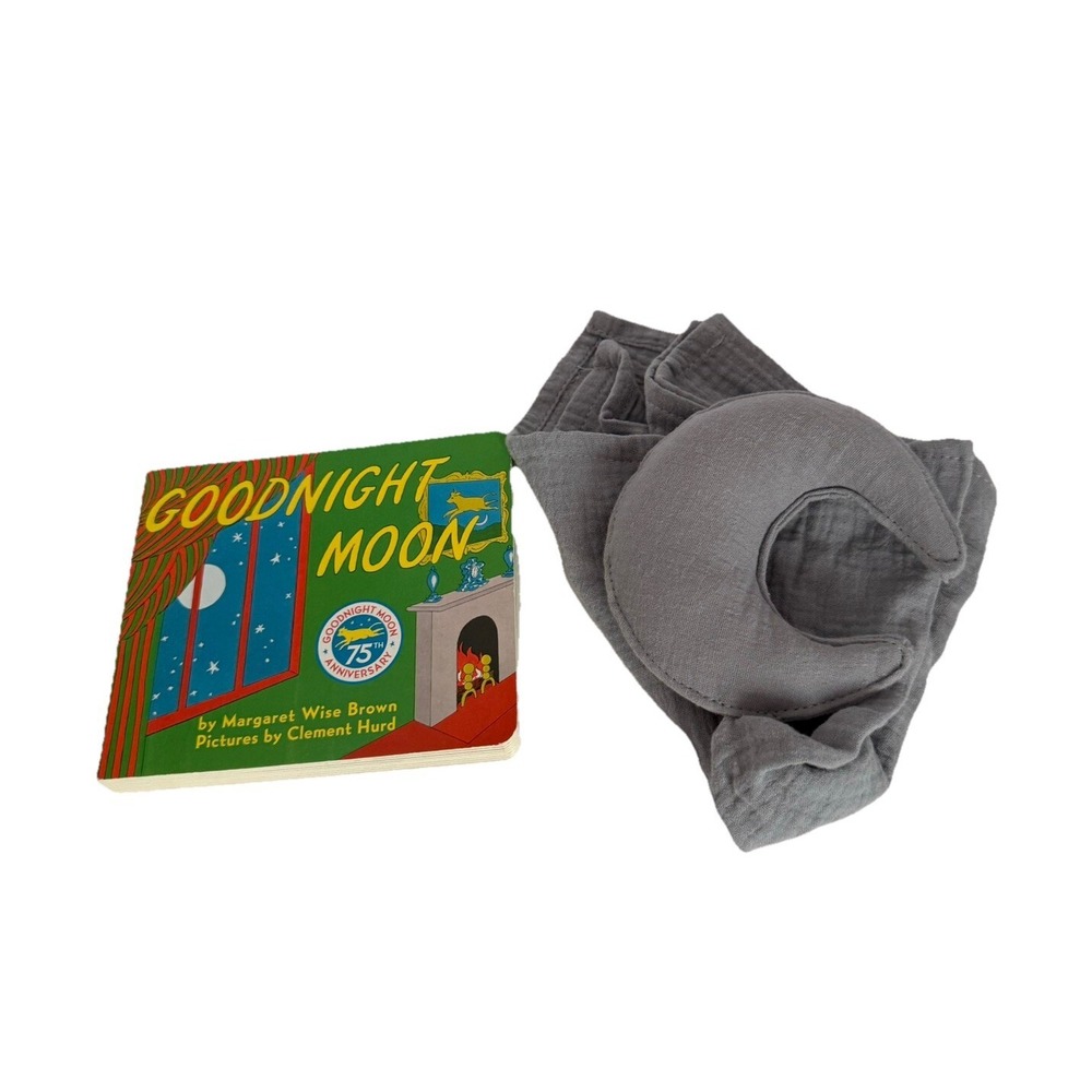 New Unisex Baby Gift, Gray Lovey Security Blanket‎ & Good Night Moon Board Book